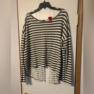 Daytrip Striped shirt SizeXL